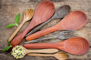 non-toxic kitchen swaps switch plastic utensils to wood